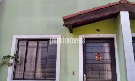 Sobrado em condomínio fechado cidade ademar região de amercanópolis