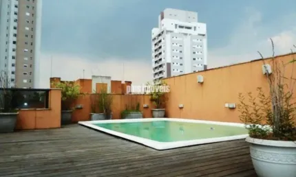 EXCELENTE COBERTURA COM 380M²AU 4 SUÍTES 4 GAR, CHURRASQUEIRA, PISCINA, SAÚNA, SALA DE GINÁSTICA.