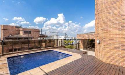 MARAVILHOSA COBERTURA COM 591,0M²AU LAZER PRIVATIVO COM PISCINA E ESPAÇO GOURMET