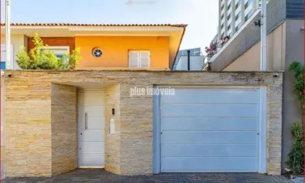 JARDIM PAULISTANO 220,0M² ÁREA CONSTRUIDA, 220,0M² DE TERRENO , 3 QUARTOS, SENDO 1 SÚITE,  4 VGAS