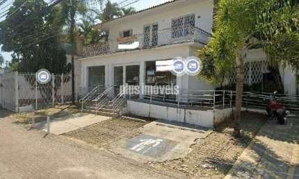 CASA ASSOBRADADA,ALTO PADRÃO PRAÇA CHARLES MILLER P/LOCAÇÃO 556M2 17 VAGAS