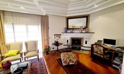 LINDA COBERTURA EM MOEMA - 472 m2 - COM PISCINA E SAUNA!