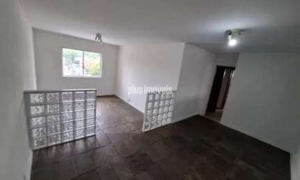 Apartamento no Alto da Boa Vista, excelente localização, a 300 metros do metrô.