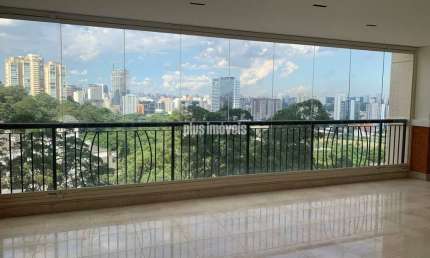 ESPAÇOSO APARTAMENTO PANAMBY, ALTO PADRÃO, AO LADO PARK BURLE MARX