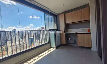 Apartamento primeira locação, impecável, perto do metrô