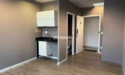 Sala comercial com 2 salas à venda na Rua Jandiatuba, 506, Panamby, São Paulo