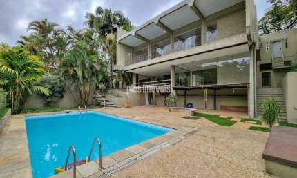 .MORUMBI CASA RUA FECHADA, COM BASTANTE SEGURANÇA,ACESSO CLUB PAINERAS