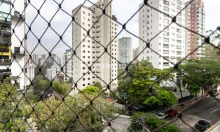 Apartamento tipo para venda com 3 quartos, sendo 1 suíte, 105m²