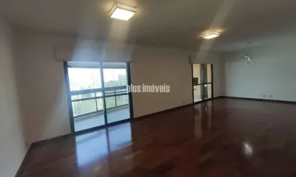 VILLAGGIO PANAMBY -  192,41M²AU  4 SUÍTES - 4 GAR, DEPÓSITO - TERRAÇO GOURMET VOLTADO PARA O BOSQUE.