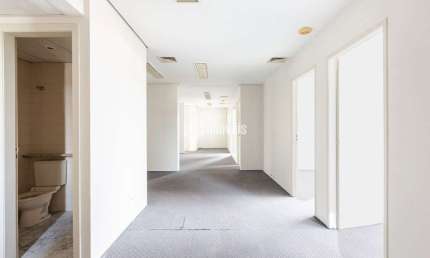 Ótima Sala Comercial - Morumbi Real Parque! 110 m2 - Com possibilidade de junção c/outras salas