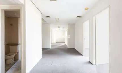 Ótima Sala Comercial - Morumbi Real Parque!  57 m2 - Com possibilidade de junção c/outras salas