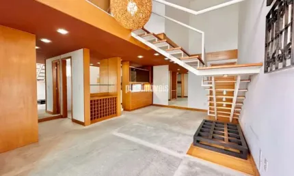 PRÓXIMO AO COLÉGIO PORTO SEGURO!!    DUPLEX, COM  79,0M²AU 2 SUÍTES, 2 VAGAS DE GARAGEM