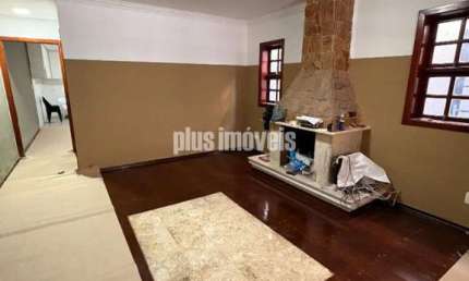 SOBRADO REFORMADO-4 QUARTOS- SUÍTE- 2 VAGAS- R$1.250.000,00