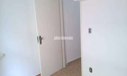 Casa com 3 quartos para alugar na Rua Engenheiro Jorge Oliva, 218, Vila Mascote, São Paulo