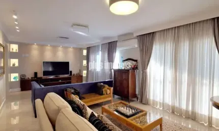 APTO AMPLO, MOBILIADO, RECÉM REFORMADO EM ANDAR ALTO E COM VISTA PANORÂMICA - 186m2 - PANAMBY