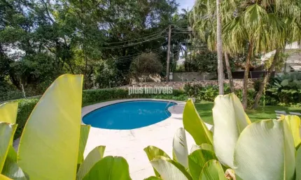 CIDADE JARDIM!  781,M² ÁREA DE TERRENO,  620,0M² ÁREA CONSTRUÍDA, 4 SUÍTES, 4 VAGAS, PISCINA!