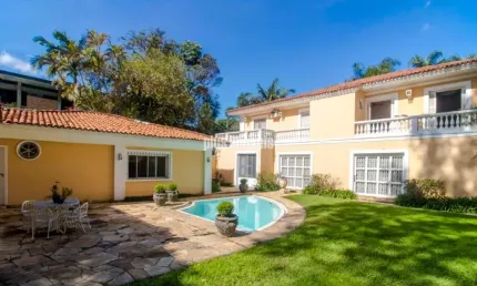 Jardim guedal 645,0m²ac  1.400,0m² at - 5 quartos, 2 suítes, 6 vagas - piscina