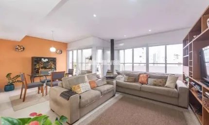 Apartamento no Brooklin, 2 suítes, 2 vagas próximo estação do metrô