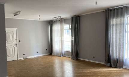 Jardim àmerica. Se surpreenda com esse  apartamento . Para Modernizar.