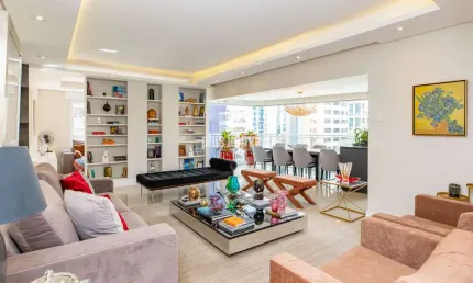 Apartamento com 3 quartos à venda na Avenida Ibijaú, 248, Moema, São Paulo