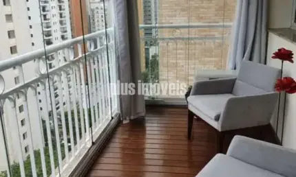 Prédio em ótimo local, armários nos dts, coz.planejada