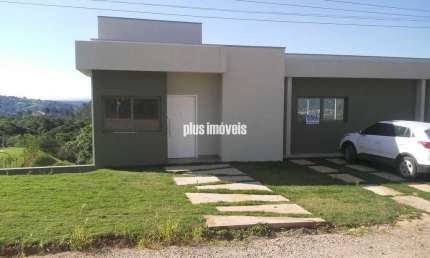 Ibiuna maravilhosa chacara  recem contruida, 400m² sendo 3 suites living para 3 ambientes