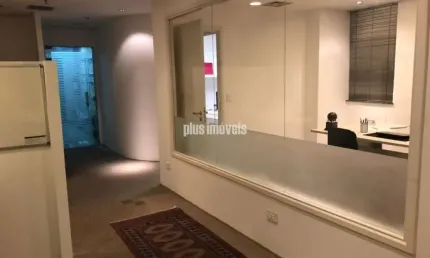 Sala comercial à venda na Rua Guilherme Bannitz, 126, Itaim Bibi, São Paulo