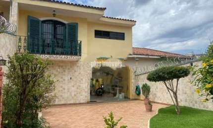 JARDIM PRUDÊNCIA /JARDIM UMUARAMA CASA 217 ÁREA TOTAL 253 ÁREA CONSTRUÍDA 3 DORMITÓRIOS(1 SUÍTE)