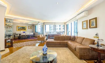 Apartamento 200m2 com hall privativo, living com 3 ambientes, lareira, 3 suítes, sala TV, escritório
