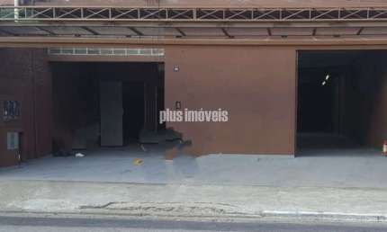 GALPÃO REFORMADO, 856 M2 DE CONSTRUÇÃO, 2 PISOS, REFORMADO
