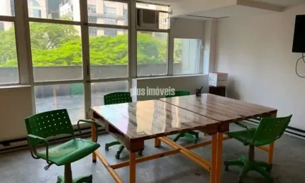 Conjunto comercial na av. brig. faria lima  com 448m²au