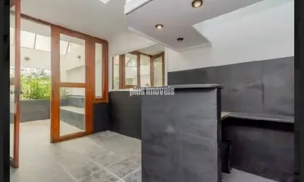 Vila Nova Conceição!!!! Casa para comércio em local nobre!!