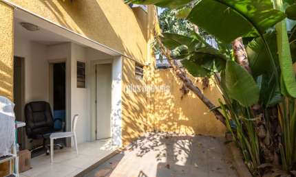 Casa comercial à venda na Avenida Antônio Joaquim de Moura Andrade, 323, Vila Nova Conceição, São Paulo
