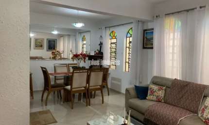 Casa de vila  com 3 Quartos e 4 banheiros à Venda, 230 m
