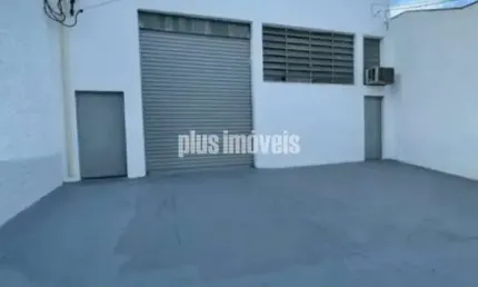Belíssimo galpão industrial, trifásico, 600m2 área total em terreno de 500 m2.
