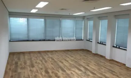 Sala comercial para alugar na Rua Jesuíno Arruda, 769, Itaim Bibi, São Paulo