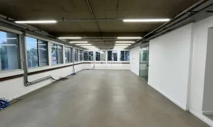 Sala comercial para alugar na Rua Tabapuã, 41, Itaim Bibi, São Paulo