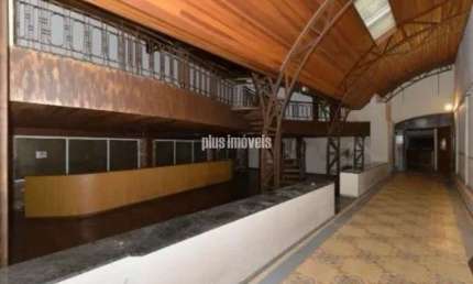 Casa comercial com 5 salas para alugar na Rua Conselheiro Brotero, 903, Santa Cecília, São Paulo