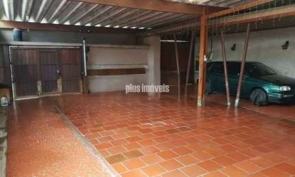 Sobrado com 3 Quartos e 4 banheiros à Venda, 500 m²