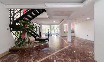 Sobrado Comercial -paraíso  232 m² a/c área total 280 , esquina  , estacionamento