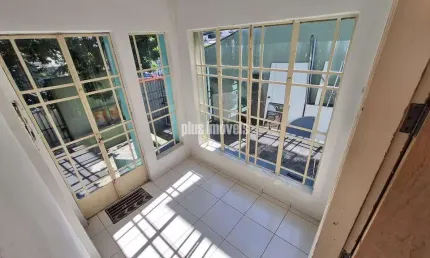 Excelente localização !!! bosque da saúde- ampla casa