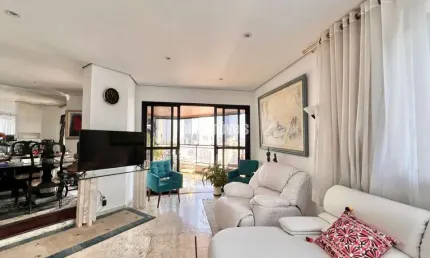 Cobertura duplex 320 m², 4 dormitórios sendo 1 suíte máster , 3 vagas de garagem