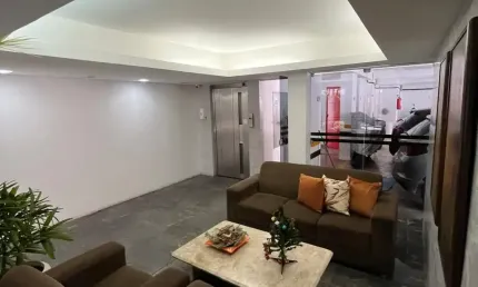 Apartamento com 3 quartos, dependência e Excelente localização