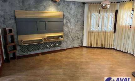 Sobrado à venda por R$ 650.000,00 - Tanguá - Almirante Tamandaré/PR