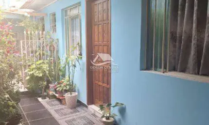 Sobrado à venda por R$ 687.420 - Cidade Industrial - Curitiba/PR