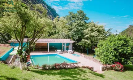 Esta é a sua chance de adquirir uma chácara espetacular em Boa Esperança, apresentamos uma propriedade deslumbrante, perfeita para quem busca conforto, tranquilidade e diversão em meio à natureza exub