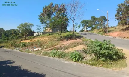 Terreno à venda no Kubitschek, Guarapari  por R$ 150.000