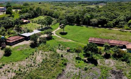 Chácara / sítio com 3 quartos à venda no Comunidade Urbana de Jaboticaba, Guarapari  por R$ 2.000.000