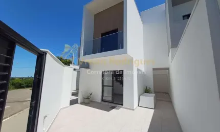 Sobrado para Venda em Boituva, Residencial Vitiello, 2 dormitórios, 2 banheiros, 1 vaga