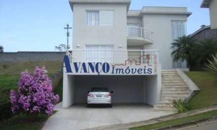 Villagio Paradiso - Com armários, piscina e churrasqueira